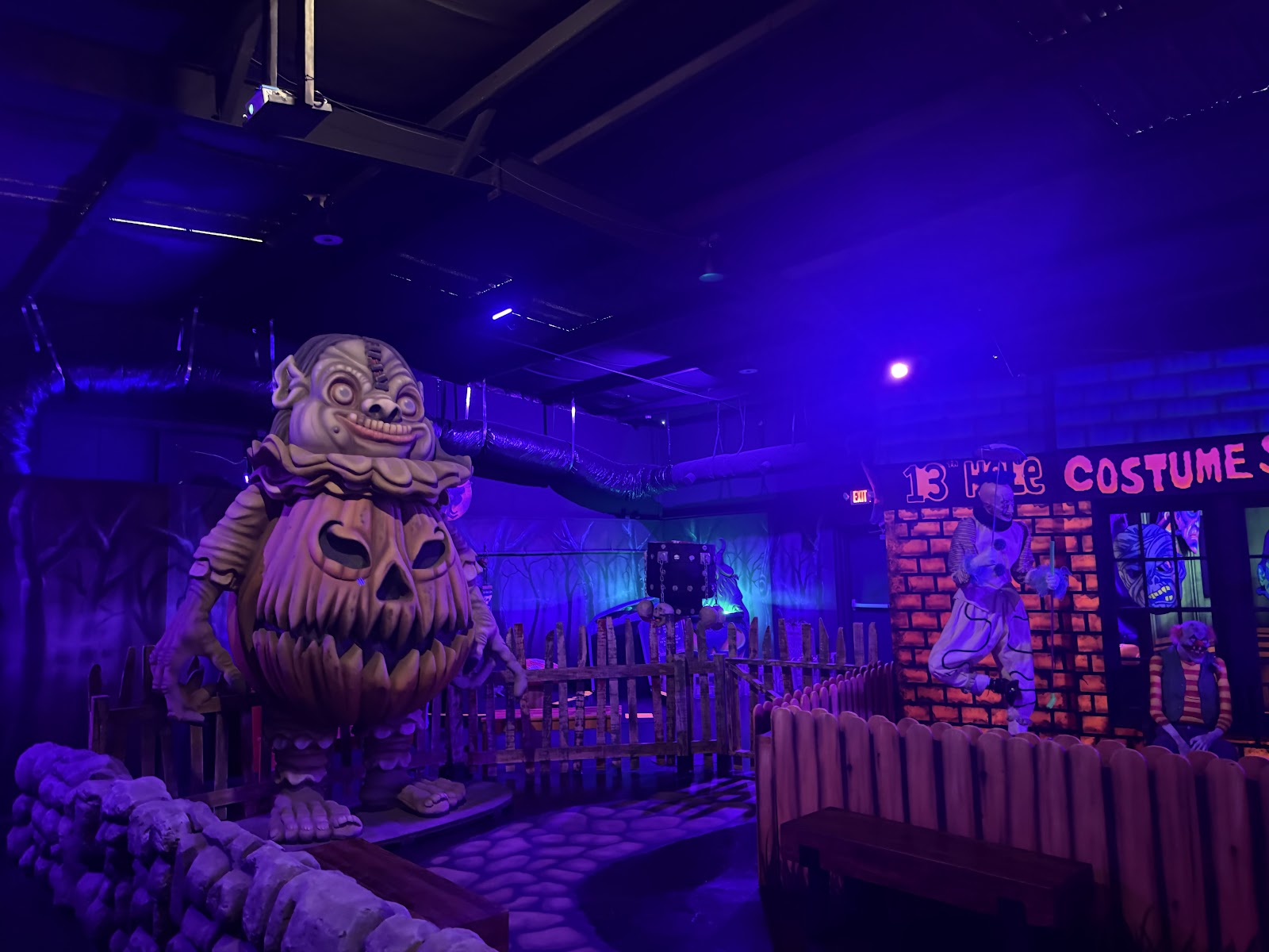 13th Hole Halloween Mini Golf Course