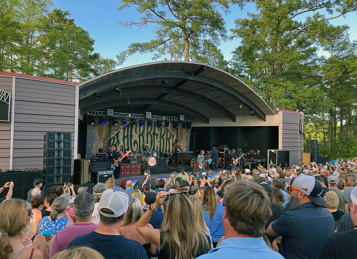 Greenfield Lake Amphitheater: Parking, Rules & Concert Tips
