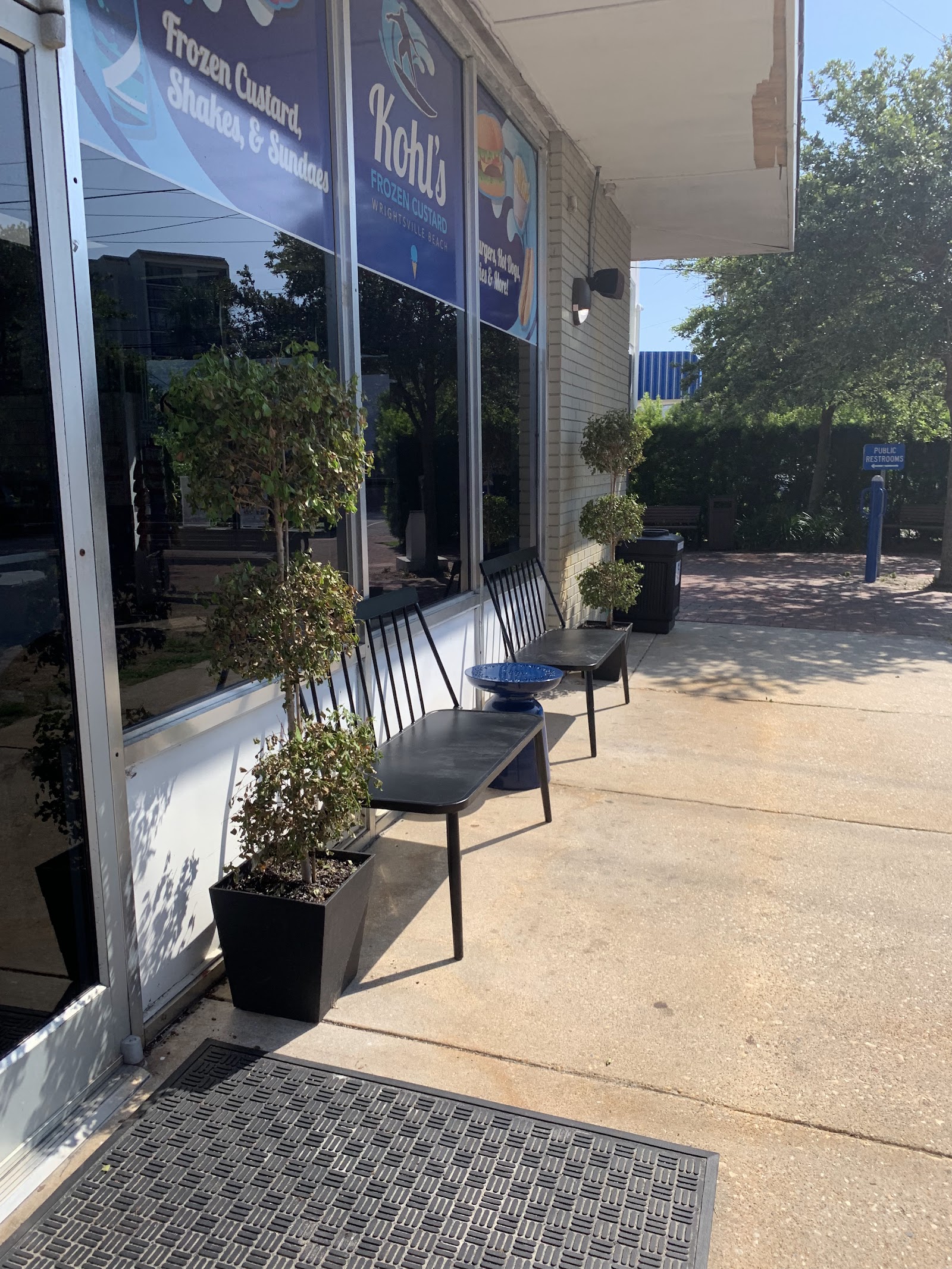 Kohl's Frozen Custard & Kitchen