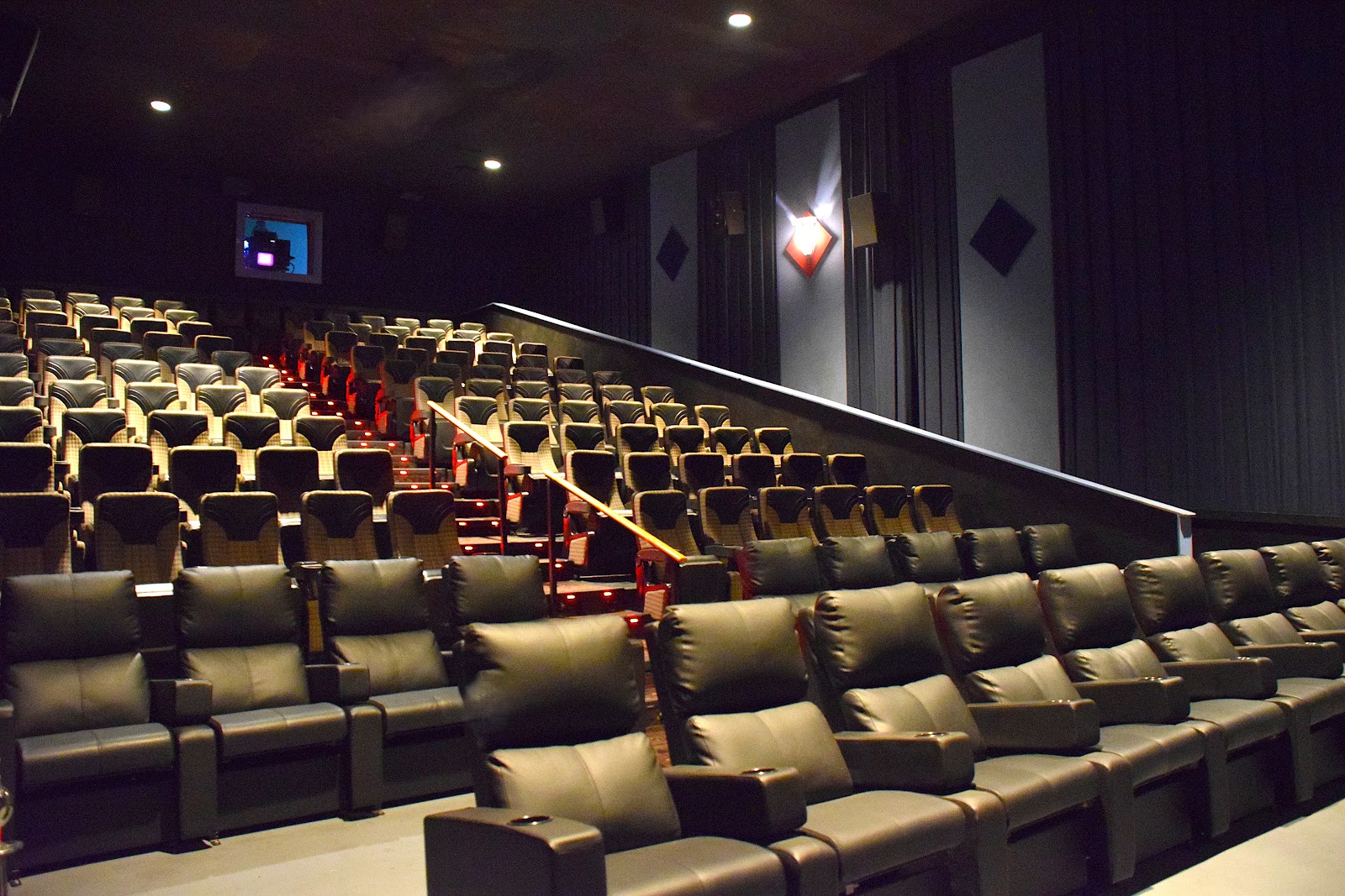 Surf Cinemas
